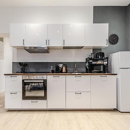 Discover Apartment Ліворно Екстер'єр фото